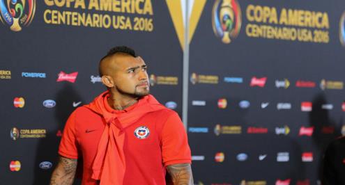  فيدال يعلن اقتراب موعد اعتزاله للعب الدولي 